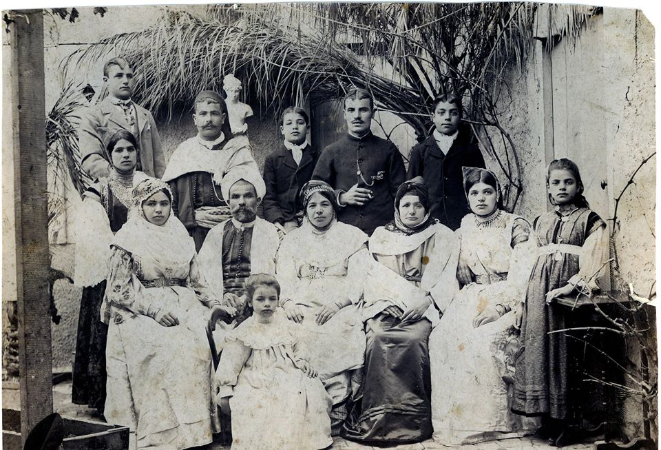 Famille juive de batna aaron elbez 19eme siecle photo de marc alimi