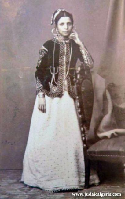 1jeune femme juive de constantine1860