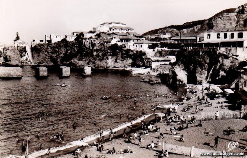 Alger 1954 plage de la pointe pescade