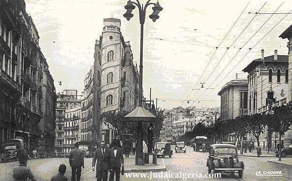 Alger 2 rue michelet angle rue charras