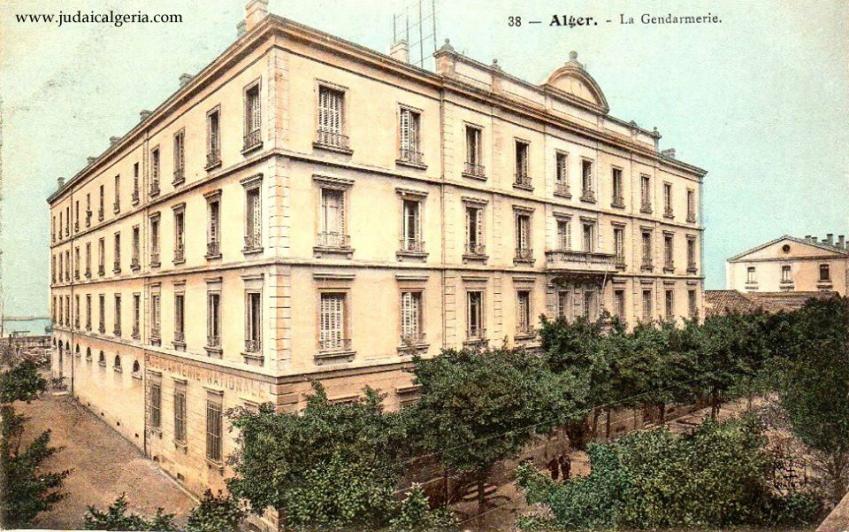 Alger la gendarmerie