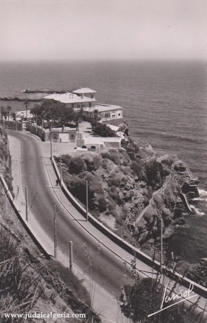 Alger le casino de la corniche pointe pescade en 1950