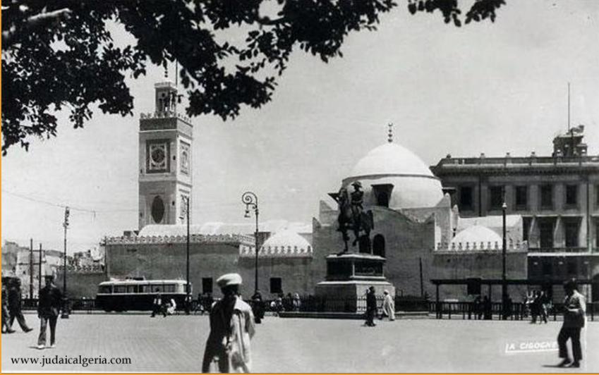 Alger place du gouvernement 1952