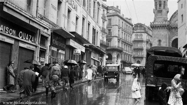 Alger rue du divan maison ouazan