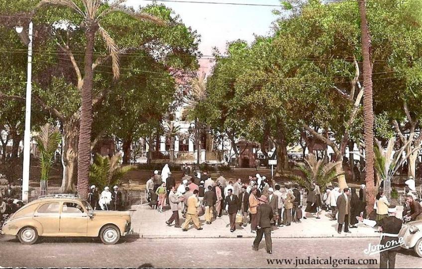 Alger square bresson