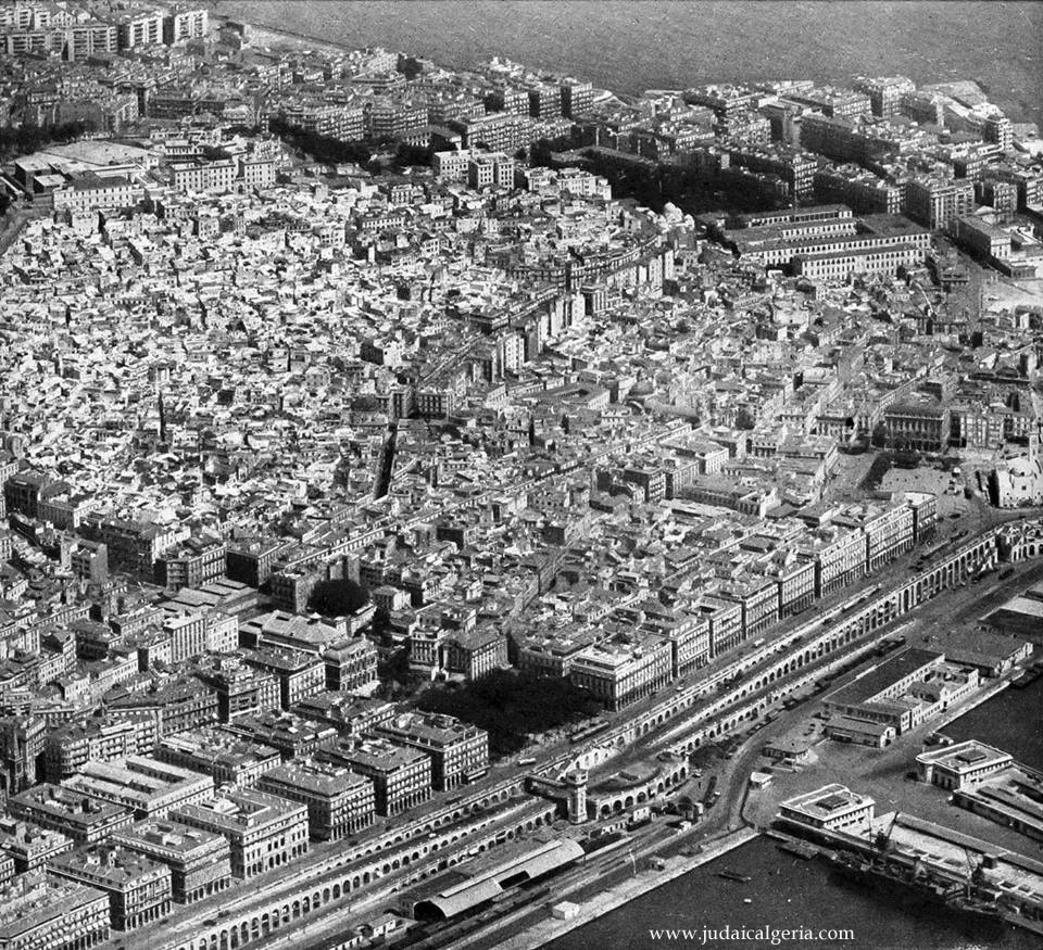 Alger vue aerienne 1950
