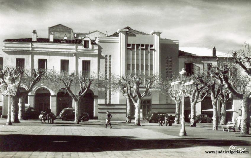 Blida place clemenceau le capitole