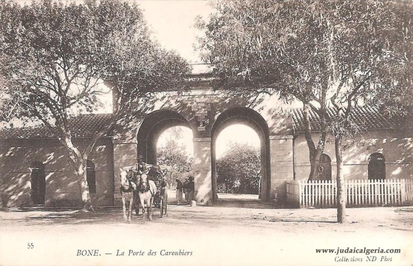 Bone la porte des caroubiers