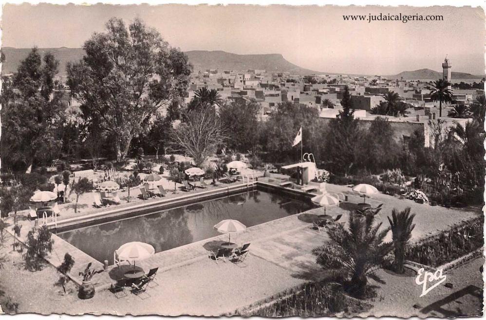 Bou saada piscine de l hotel transatlantique