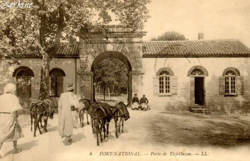 Fort national porte de tizi ouzou