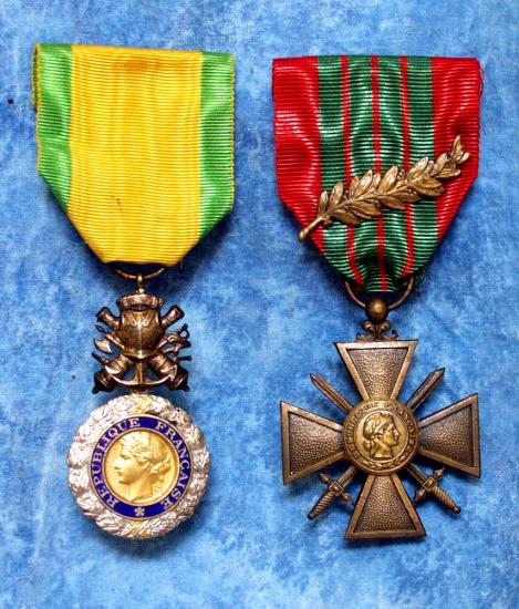 Medaille militaire et croix de guerre avec palmaccd