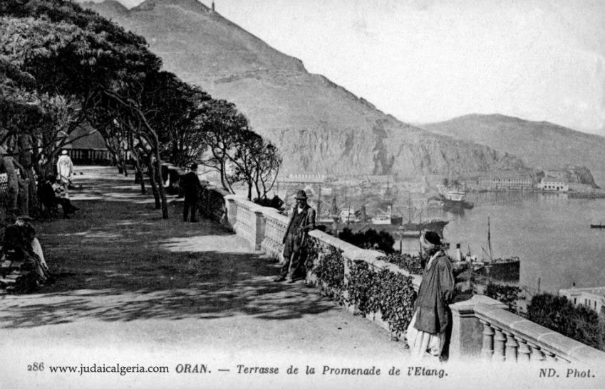 Oran terrassa de la promenade de l etang