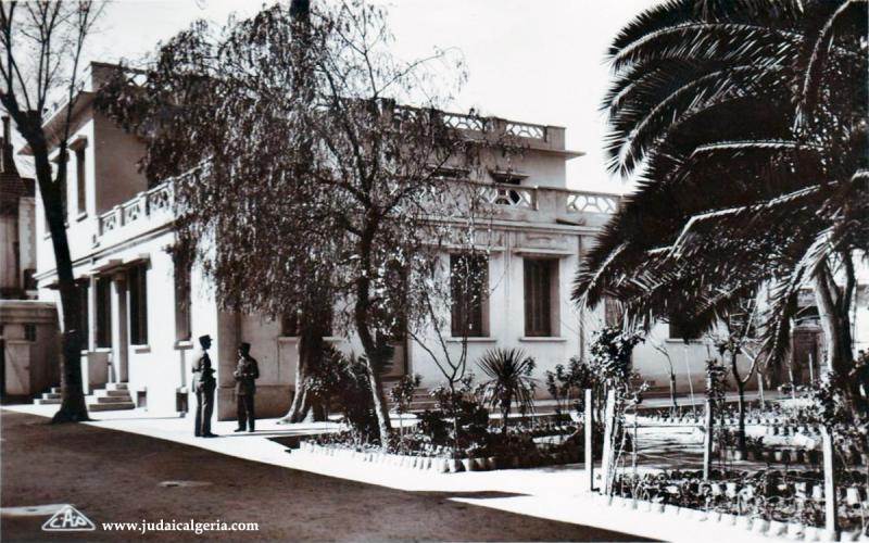 Sidi bel abbes le jardin du cercle des officiers